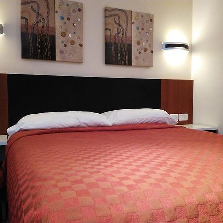 Hotel A&B Internacional ブエノスアイレス エクステリア 写真