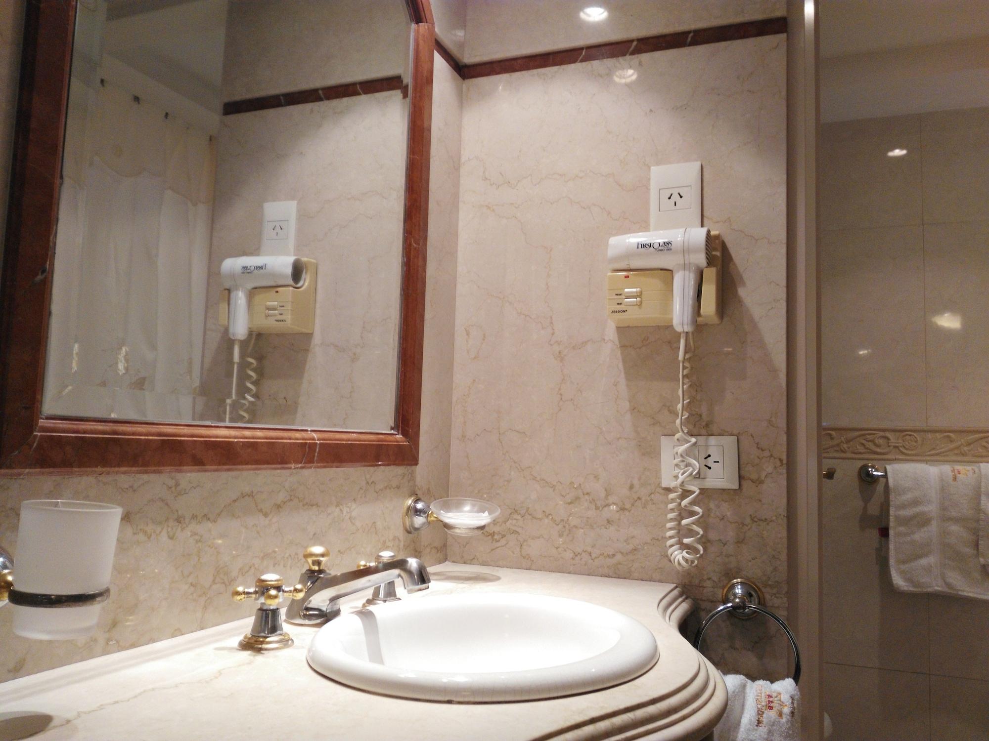 Hotel A&B Internacional ブエノスアイレス エクステリア 写真